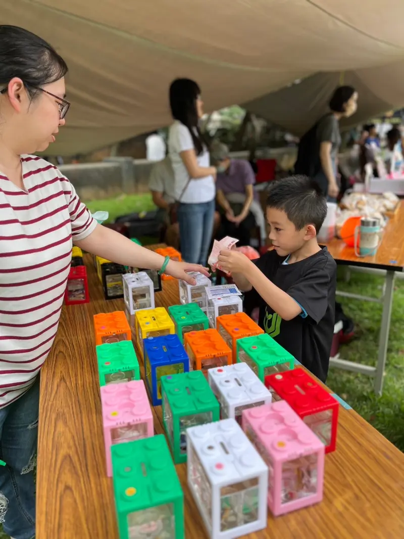 LINE ALBUM 20240504 Wisdom School Market Day 240506 241