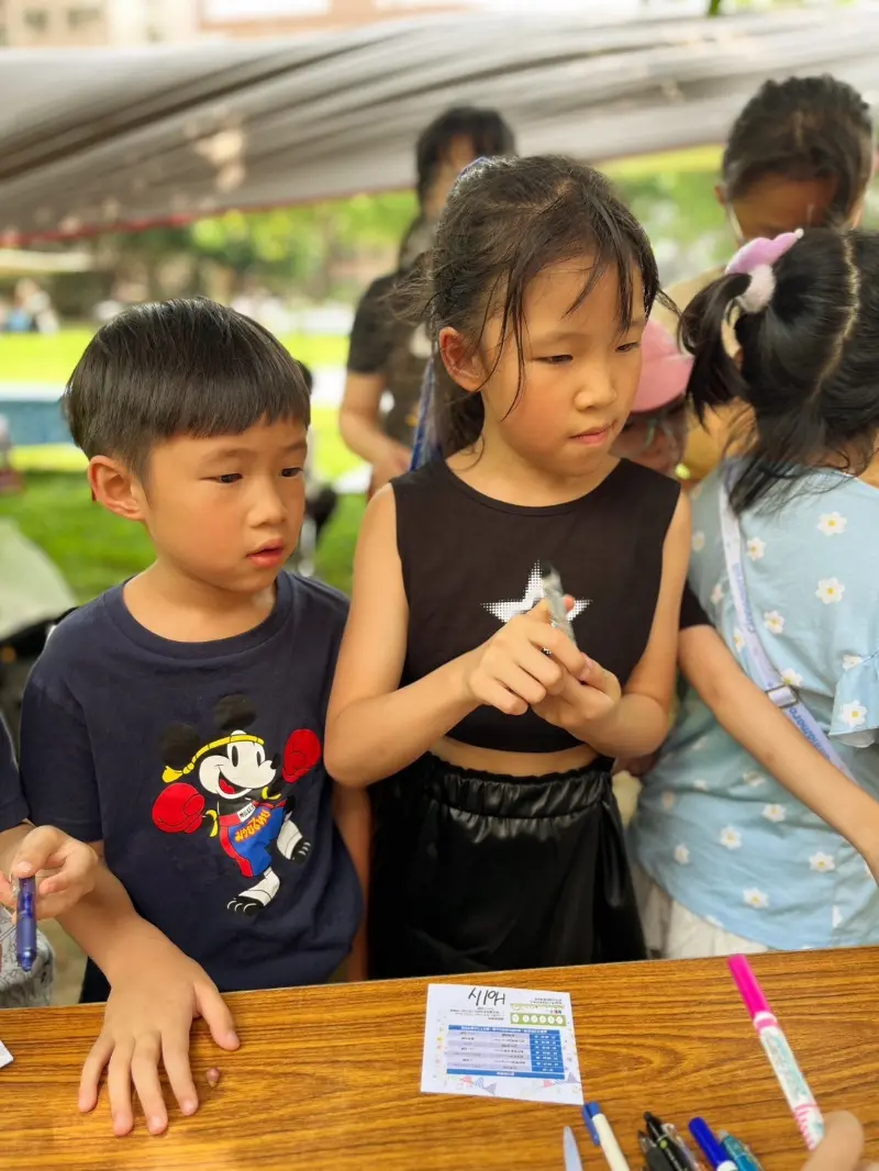 LINE ALBUM 20240504 Wisdom School Market Day 240506 246