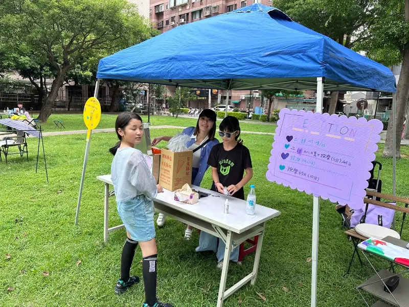 LINE ALBUM 20240504 Wisdom School Market Day 240506 259