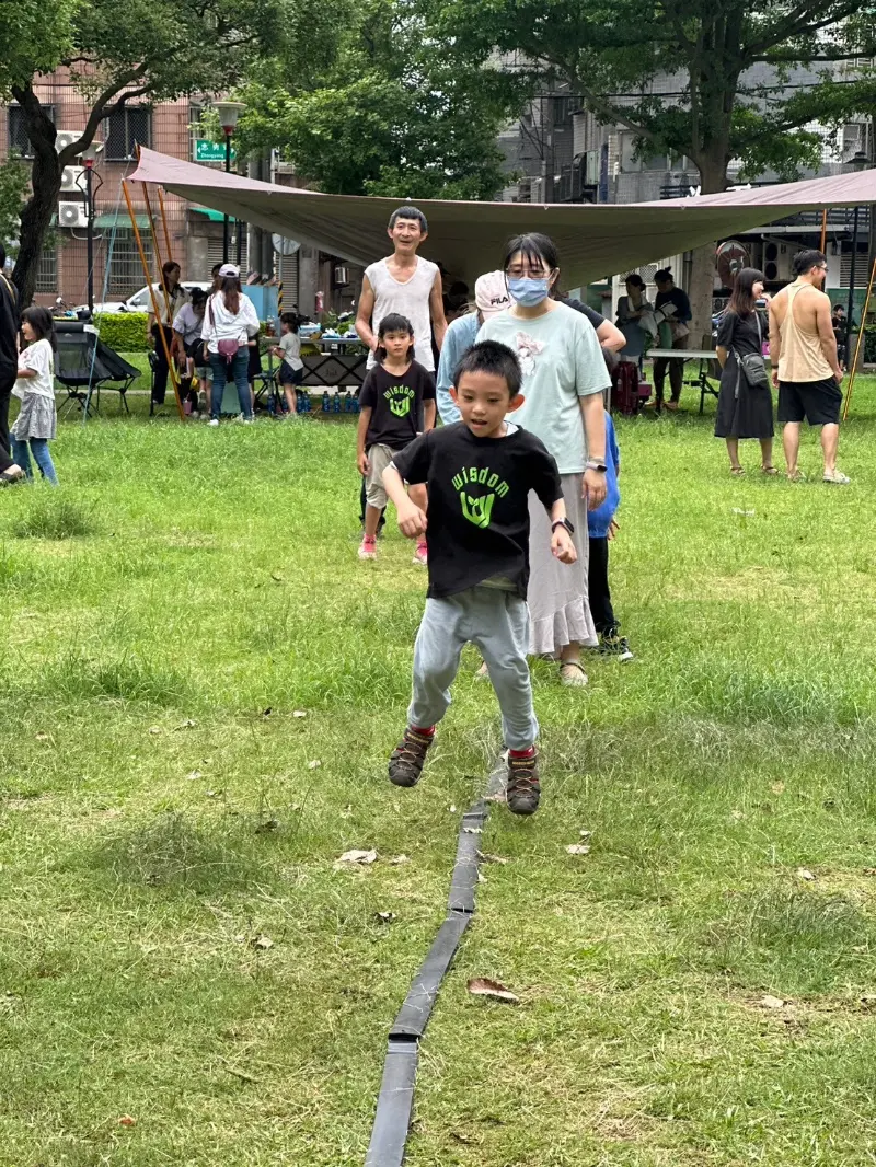 LINE ALBUM 20240504 Wisdom School Market Day 240506 330