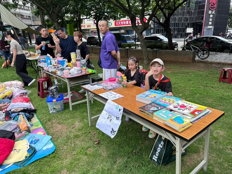 LINE ALBUM 20240504 Wisdom School Market Day 240506 354