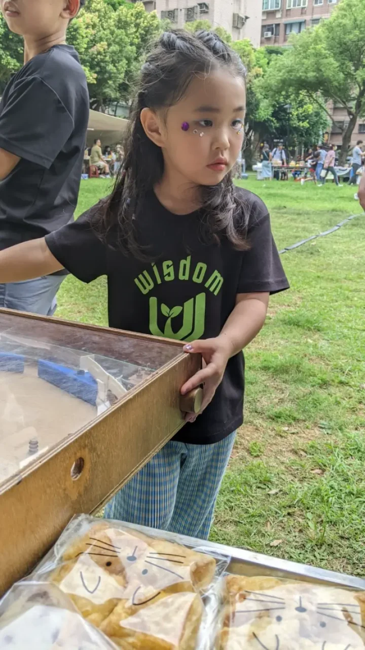 LINE ALBUM 20240504 Wisdom School Market Day 240506 571 scaled