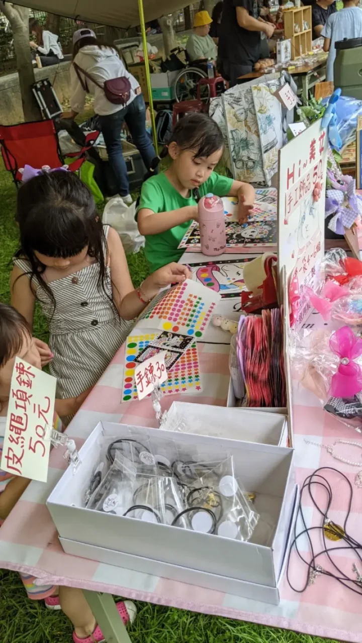 LINE ALBUM 20240504 Wisdom School Market Day 240506 722 scaled