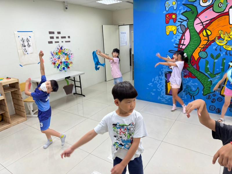 LINE ALBUM 0708 Saturn Drama 240715 19