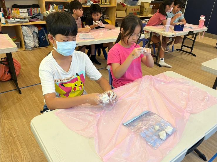 LINE ALBUM 0708 Uranus Ceremic 240711 1