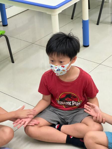 LINE ALBUM 0709 Earth Arts 240716 2