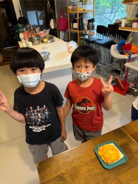 LINE ALBUM 0709 Earth Cook 240716 1