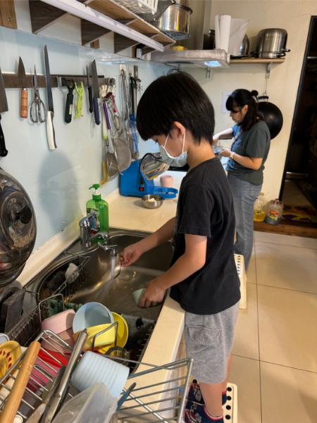 LINE ALBUM 0709 Earth Cook 240716 3