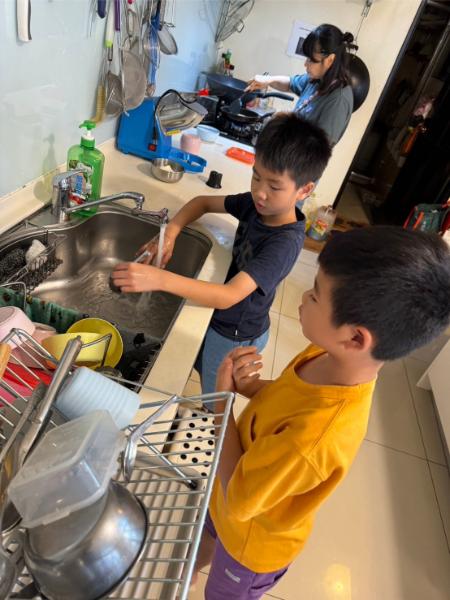 LINE ALBUM 0709 Earth Cook 240716 5