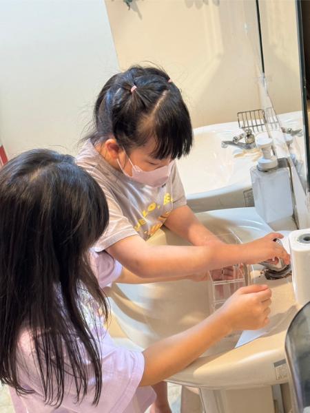 LINE ALBUM 0709 Earth Science 240716 8