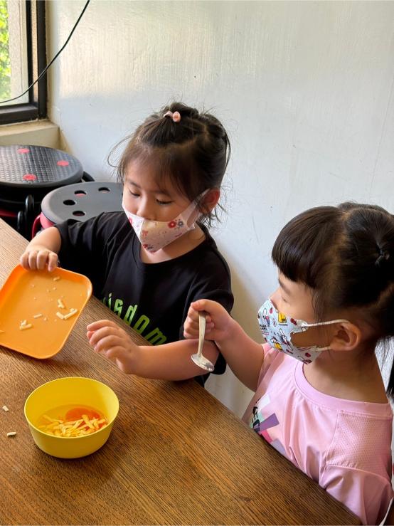 LINE ALBUM 0709 Mercury Cook 240716 1