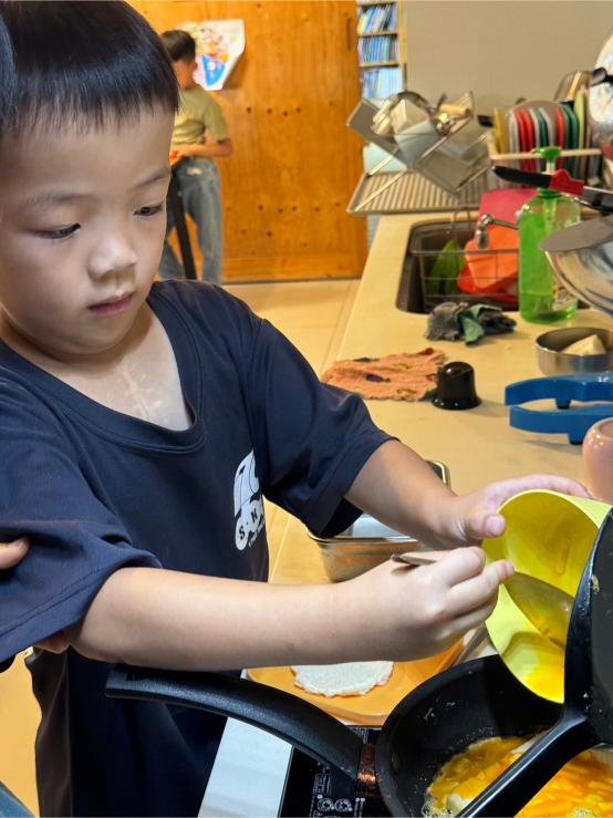 LINE ALBUM 0709 Venus Cook 240716 1