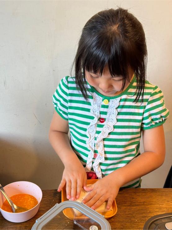 LINE ALBUM 0709 Venus Cook 240716 4