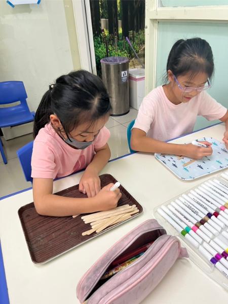 LINE ALBUM 0711 Earth Arts 240716 3