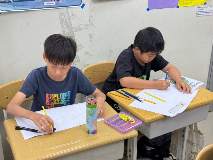 LINE ALBUM 0711 Uranus Literature 240716 10