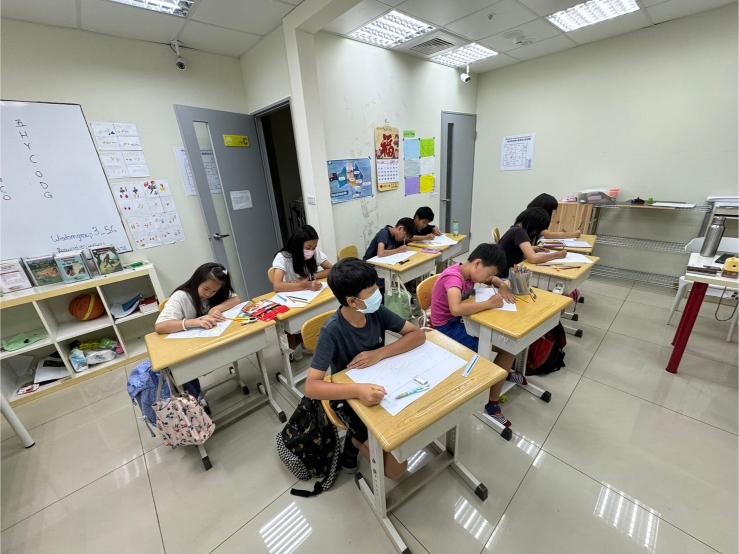 LINE ALBUM 0711 Uranus Literature 240716 13