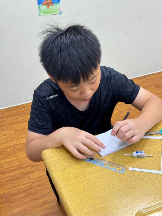 LINE ALBUM 0711 Uranus Literature 240716 7