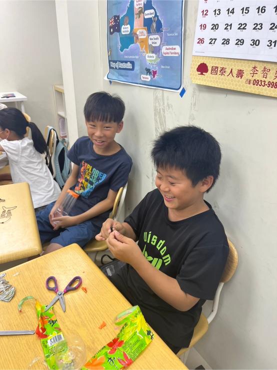 LINE ALBUM 0711 Uranus Science 240716 6