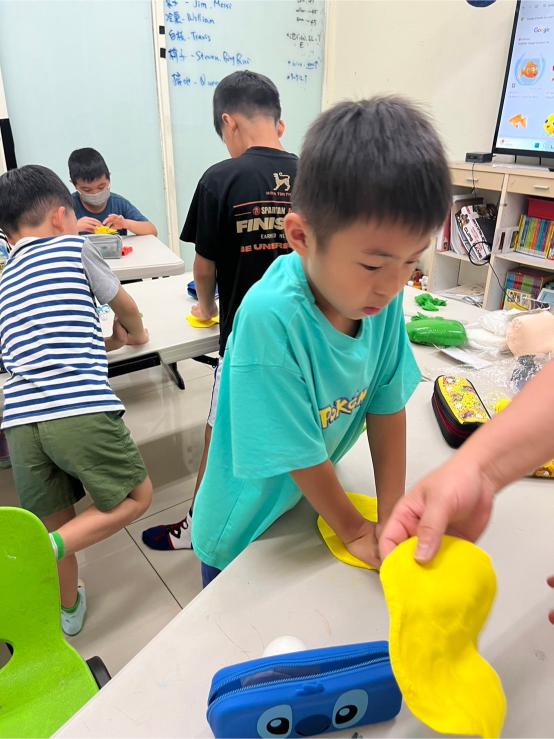 LINE ALBUM 0711 Venus Ceremic 240716 4