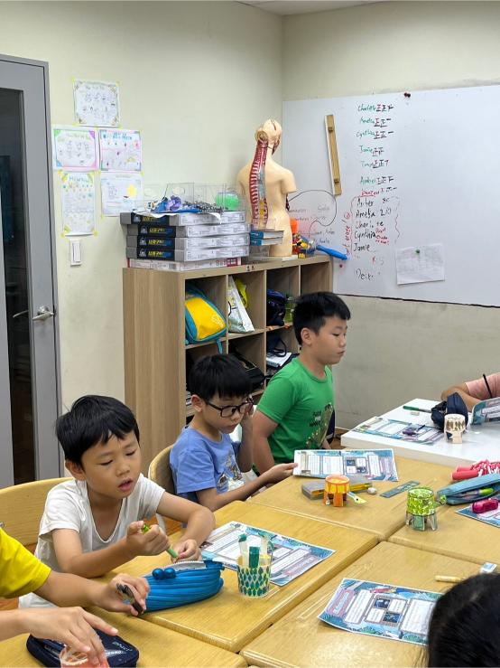 LINE ALBUM 0715 Jupiter Science 240723 24