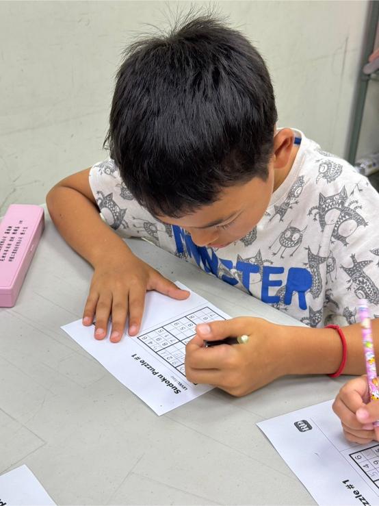 LINE ALBUM 0715 Saturn board games 240723 8