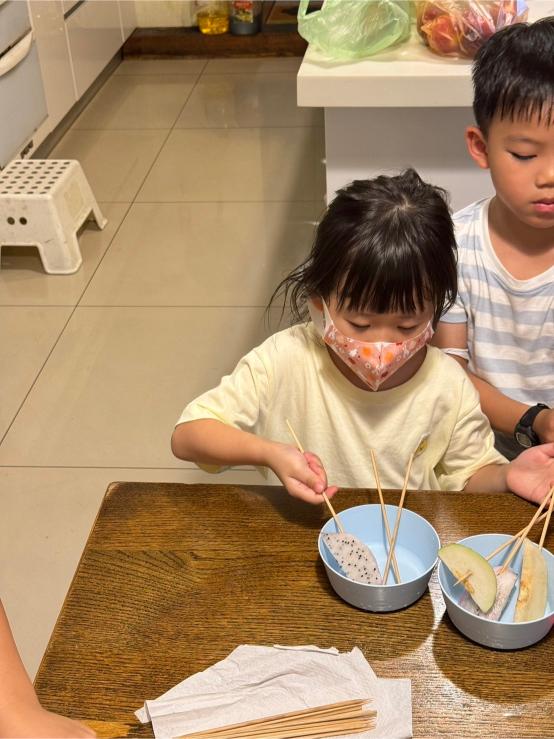 LINE ALBUM 0716 Venus Cook 240723 13