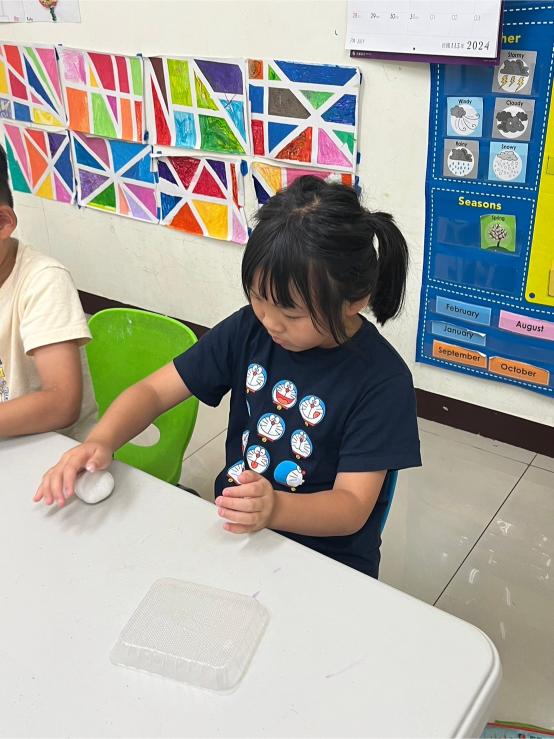 LINE ALBUM 0718 Venus Ceramic 240723 9