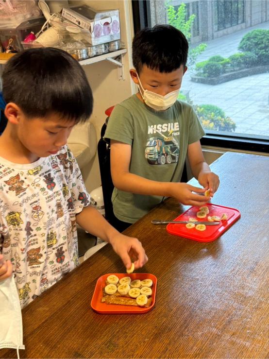 LINE ALBUM 0723 Venus Cook 240801 17