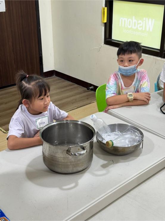 LINE ALBUM 0729 Saturn Science 240806 1