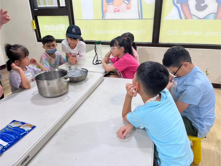 LINE ALBUM 0729 Saturn Science 240806 14