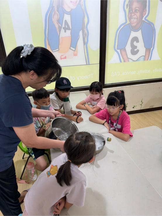 LINE ALBUM 0729 Saturn Science 240806 2