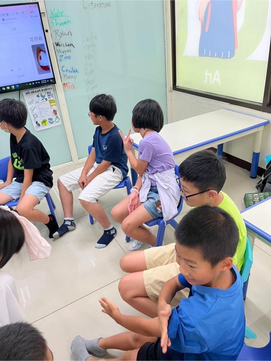 LINE ALBUM 0730 Jupiter Literature 240806 2