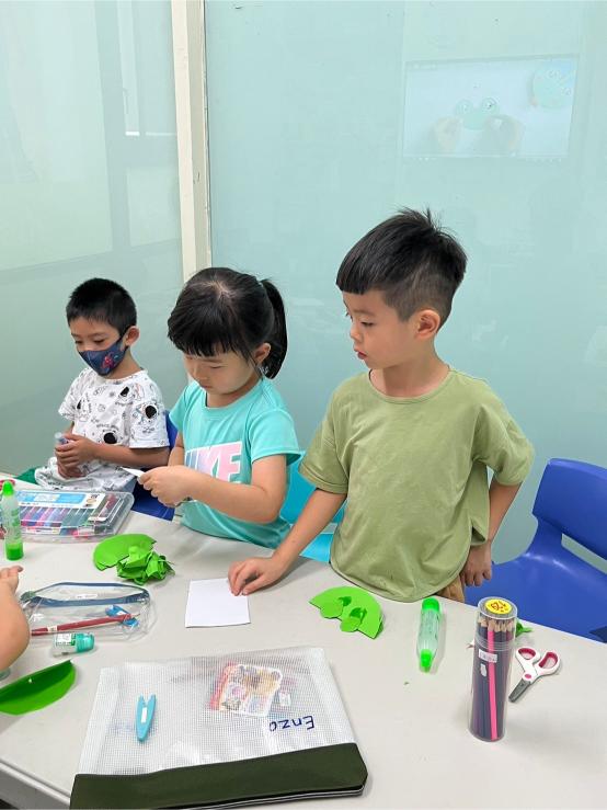 LINE ALBUM 0730 Mercury Arts 240806 1