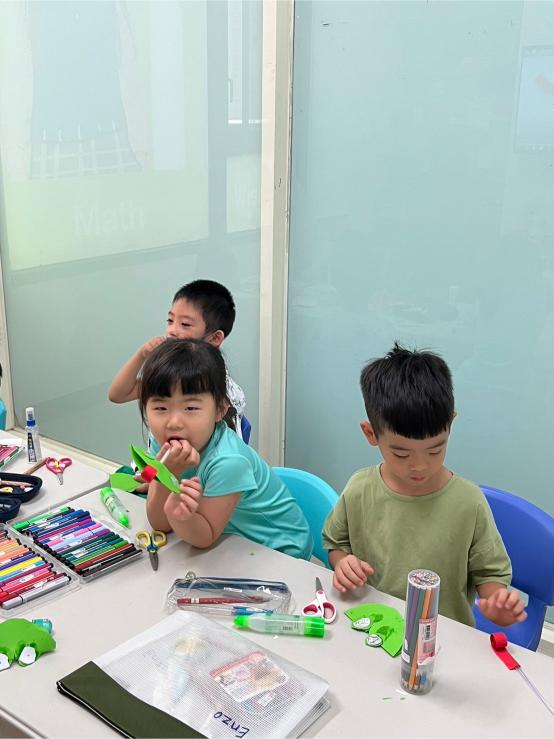 LINE ALBUM 0730 Mercury Arts 240806 10