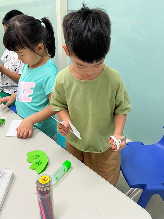 LINE ALBUM 0730 Mercury Arts 240806 4