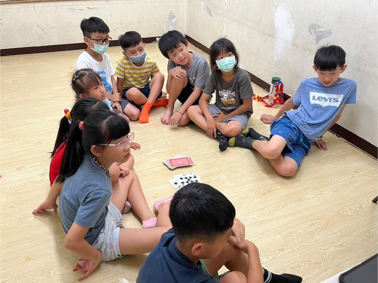 LINE ALBUM 0730 Saturn Board Games 240806 2