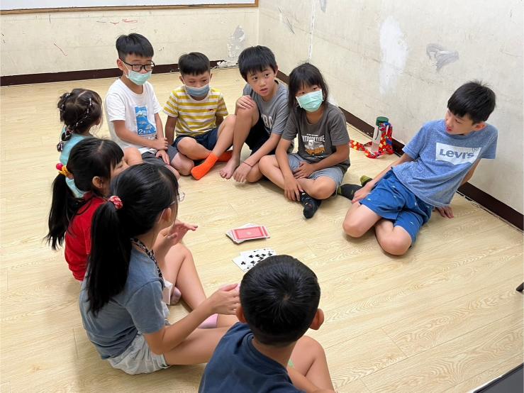 LINE ALBUM 0730 Saturn Board Games 240806 3