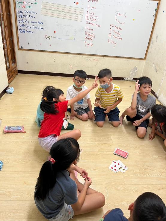 LINE ALBUM 0730 Saturn Board Games 240806 5