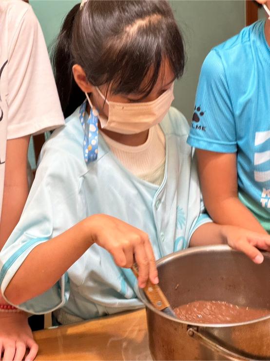 LINE ALBUM 0730 Uranus Cook 240806 17