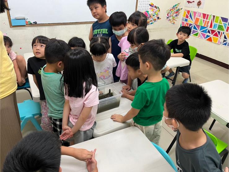 LINE ALBUM 0802 Mercury+Venus Science 240807 4