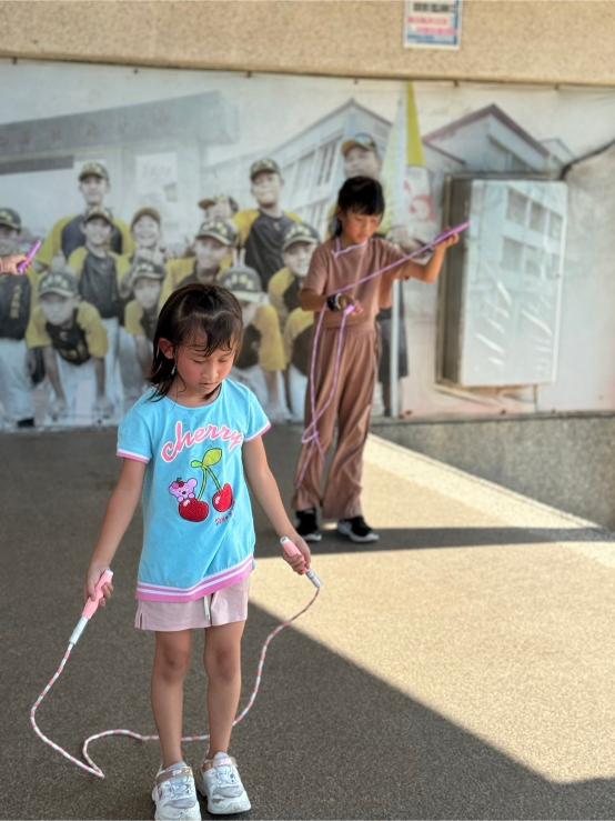 LINE ALBUM 0802 Saturn Uranus EsL P.E. 240807 67