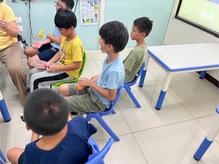 LINE ALBUM 0802 Uranus Board Games 240807 7