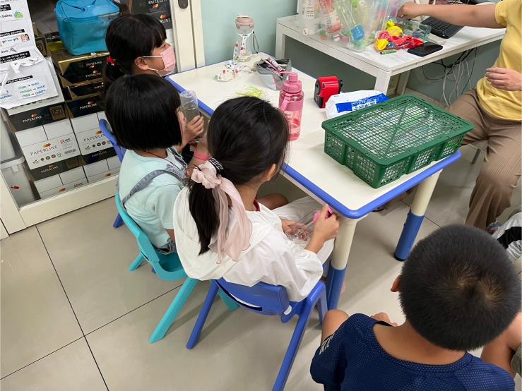 LINE ALBUM 0802 Uranus Board Games 240807 8