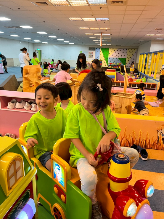 2025 Summer Camp 0715 Oars family sports & recreation center