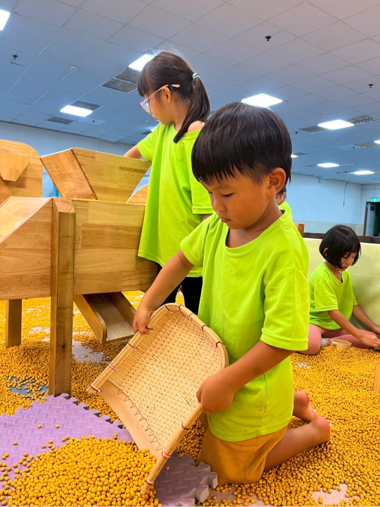 2025 Summer Camp 0715 Oars family sports & recreation center