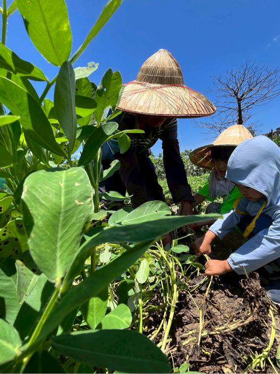 2025 Summer Camp 0715 Oars family sports & recreation center