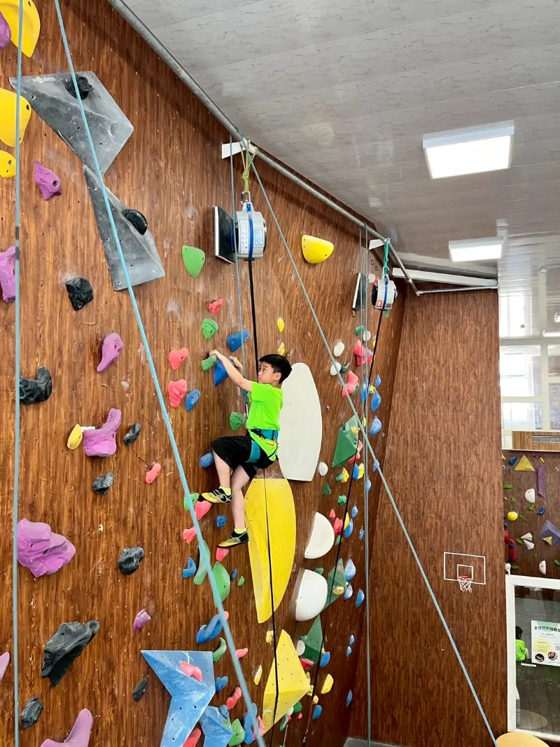 2025 Summer Camp 0701 爬森攀岩館+桃園總圖書館