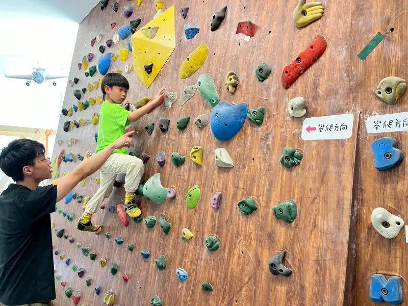 2025 Summer Camp 0701 爬森攀岩館+桃園總圖書館