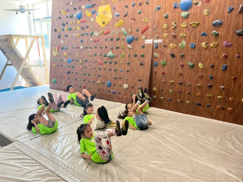 2025 Summer Camp 0701 爬森攀岩館+桃園總圖書館