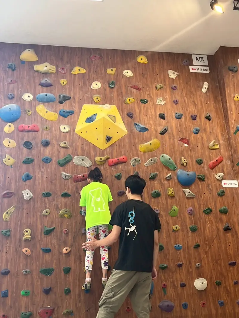 2025 Summer Camp 0701 爬森攀岩館+桃園總圖書館